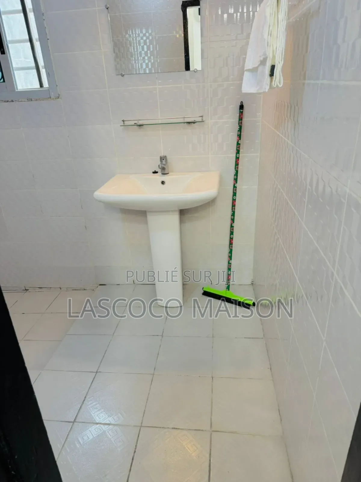 Angré Dans La Cité Harmonie