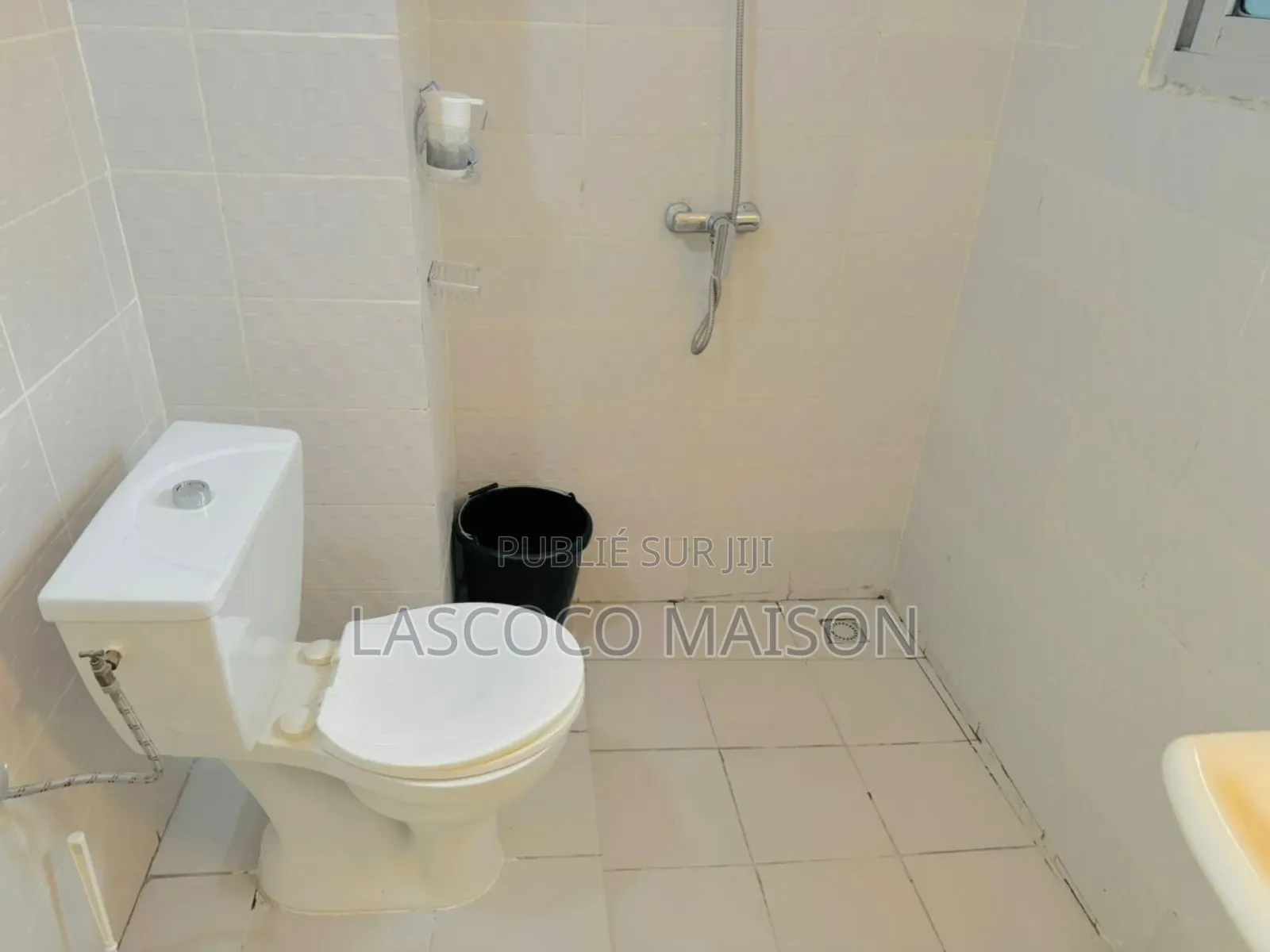 Angré Dans La Cité Harmonie