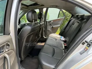 Mercedes-Benz C240 2.6 RWD 2002 Gris