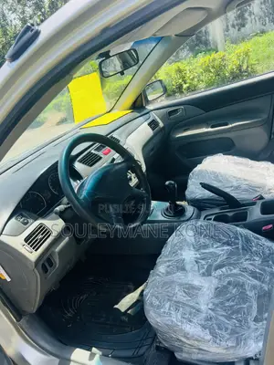 Mitsubishi Lancer 2012 Gris