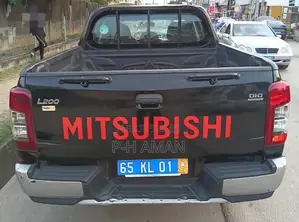 Mitsubishi L200 2021 Noir
