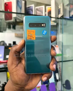 Nouveau Samsung Galaxy S10 Plus 128 GB Noir
