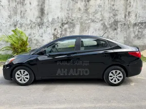 Hyundai Accent SE Sedan 2016 Noir