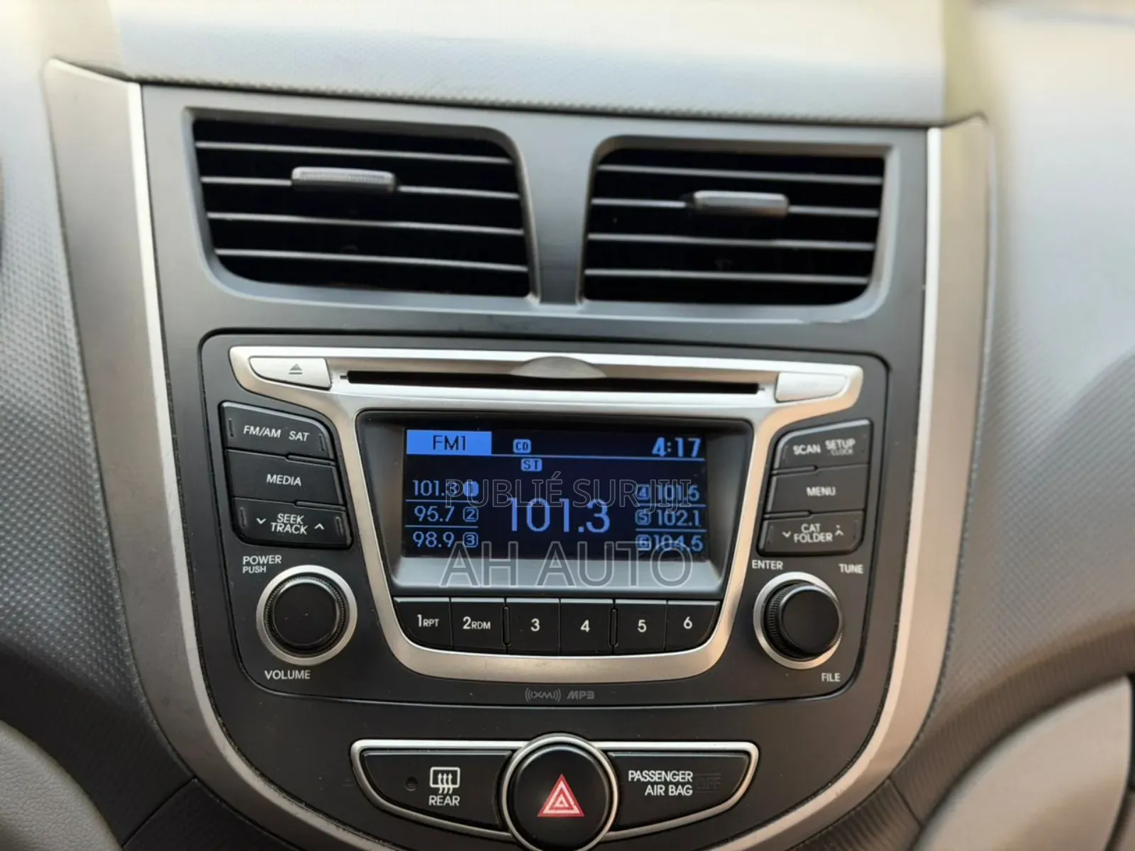 Hyundai Accent SE Sedan 2016 Noir