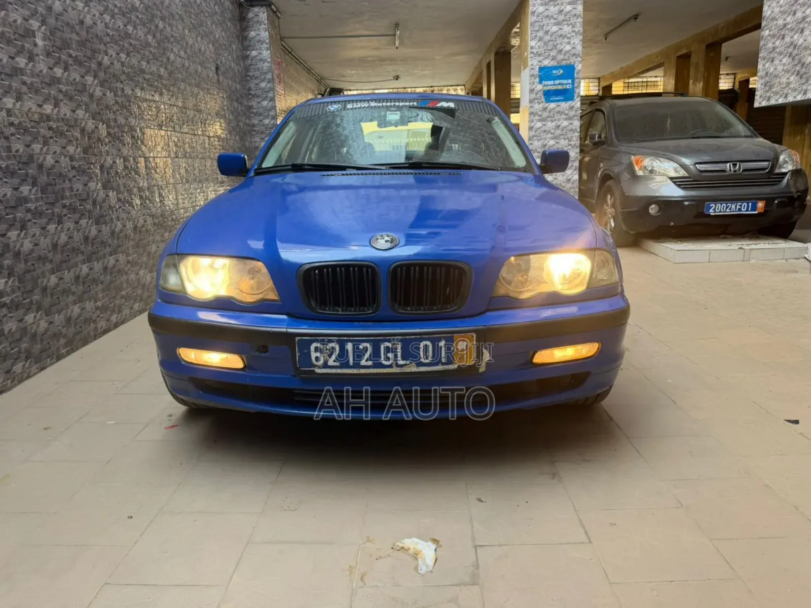 BMW 318i 2000 Bleu