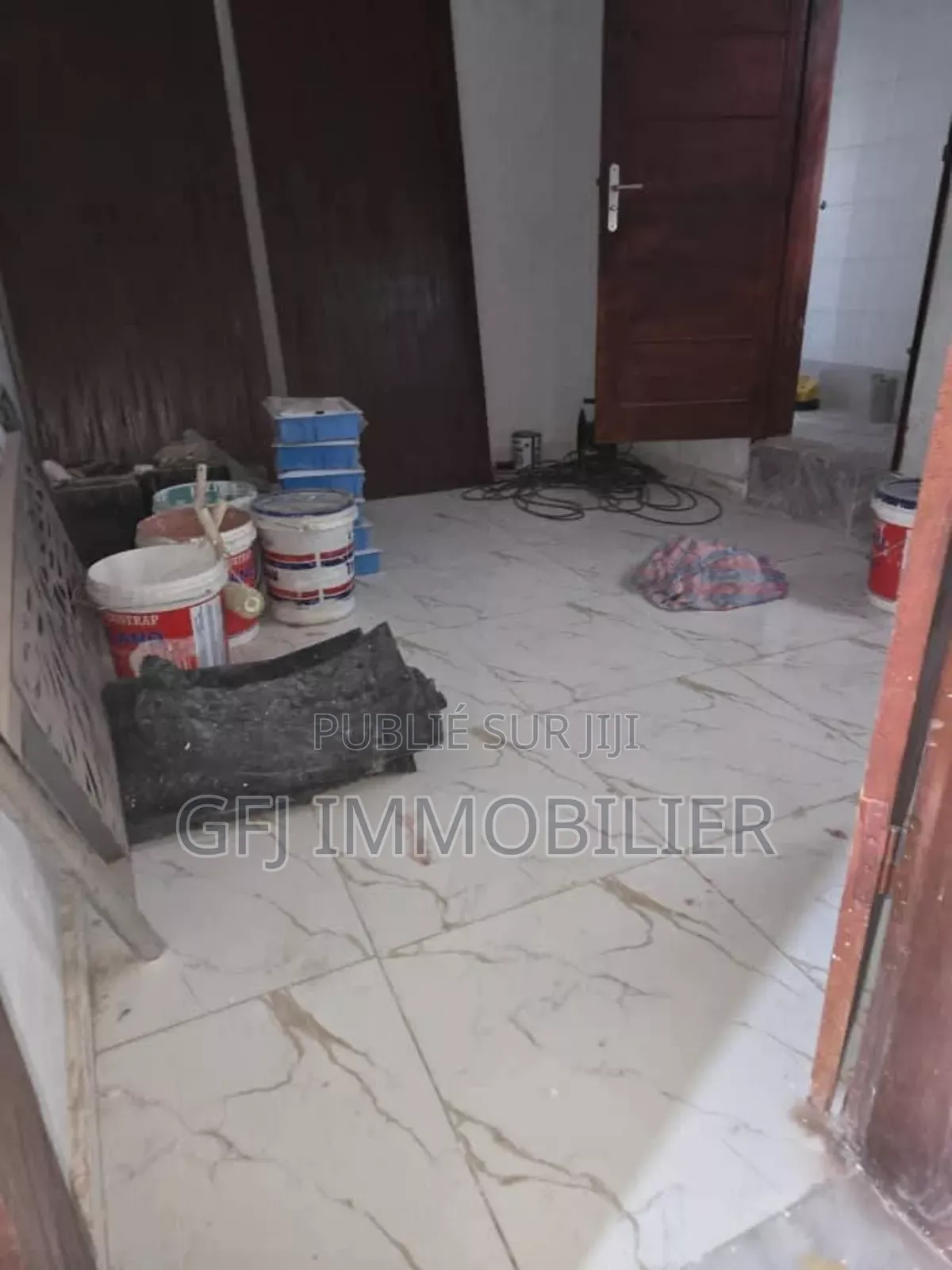 4chbre Duplex dans Francis Gweh, Cocody à Vendre