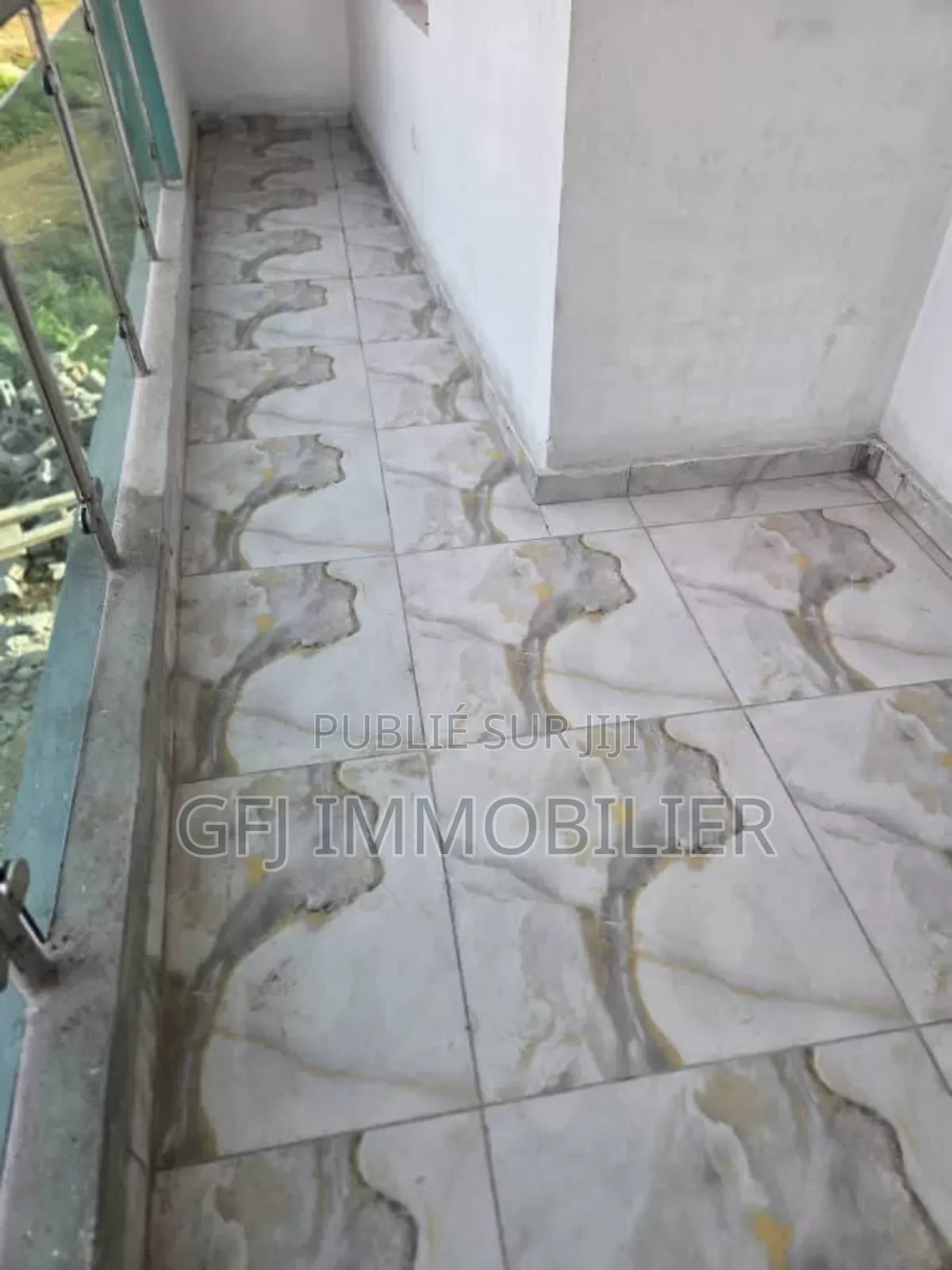 4chbre Duplex dans Francis Gweh, Cocody à Vendre