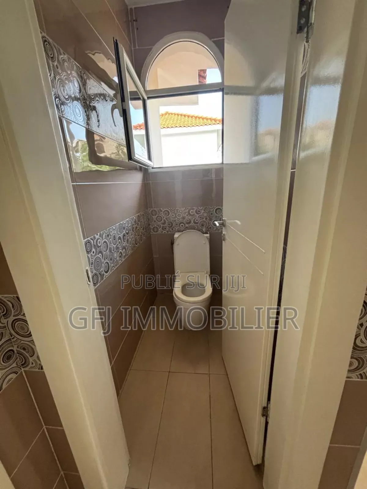 4chbre Duplex dans Francis Gweh, Cocody à Vendre