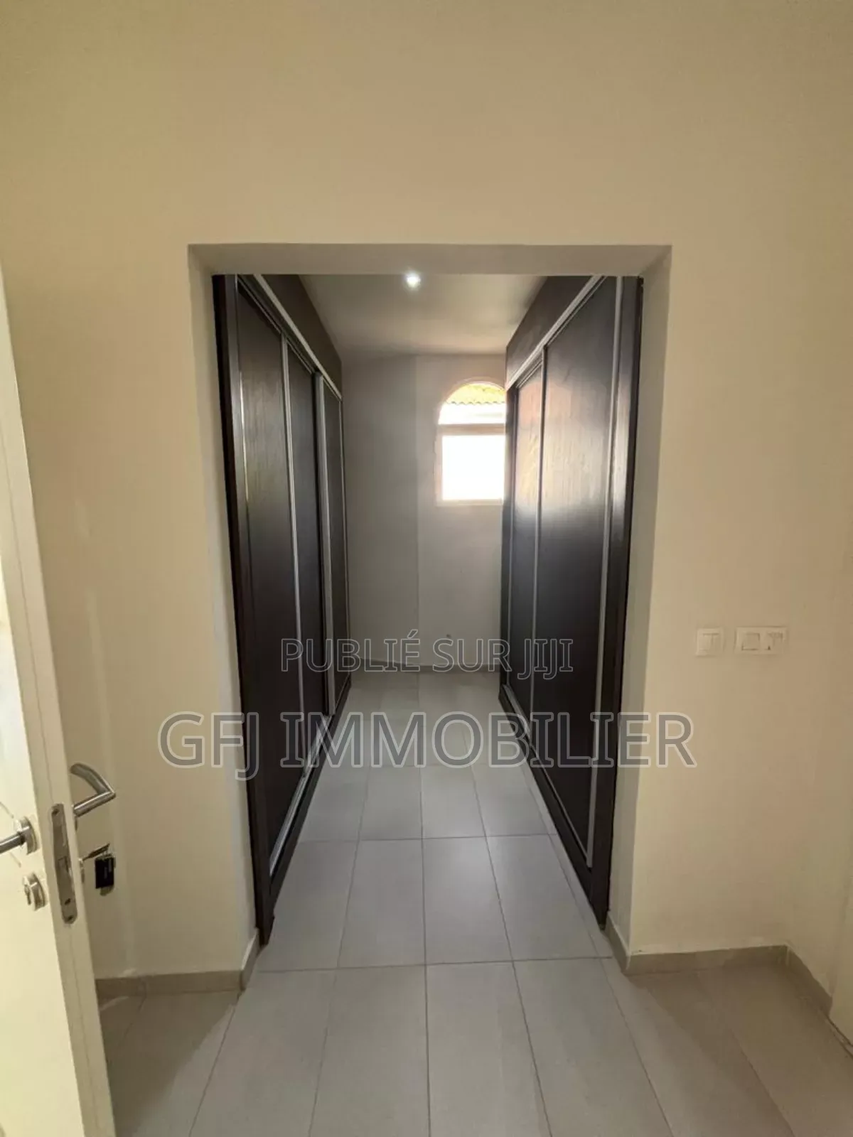 4chbre Duplex dans Francis Gweh, Cocody à Vendre