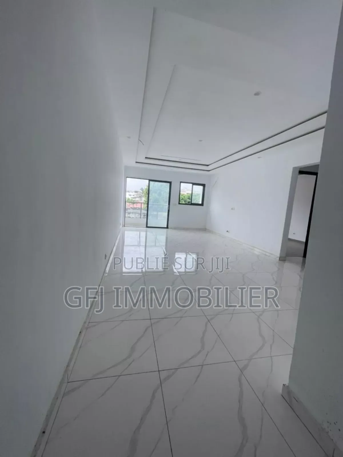 2chbre Appartement dans Francis Gweh, Cocody à Vendre