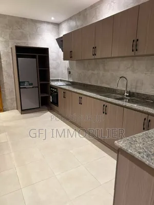 4chbre Duplex dans Francis Gweh, Cocody à Vendre