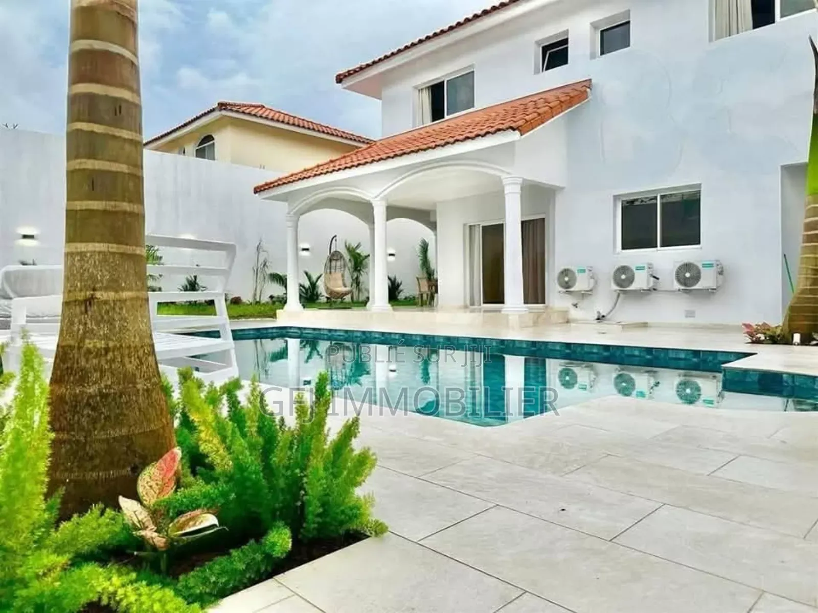 6chbre Duplex dans Francis Gweh, Cocody à Vendre