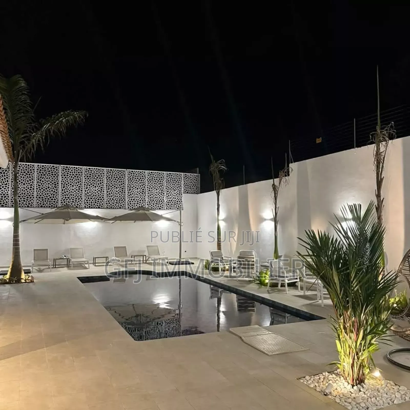 6chbre Duplex dans Francis Gweh, Cocody à Vendre