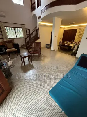 4chbre Duplex dans Francis Gweh, Cocody à Vendre