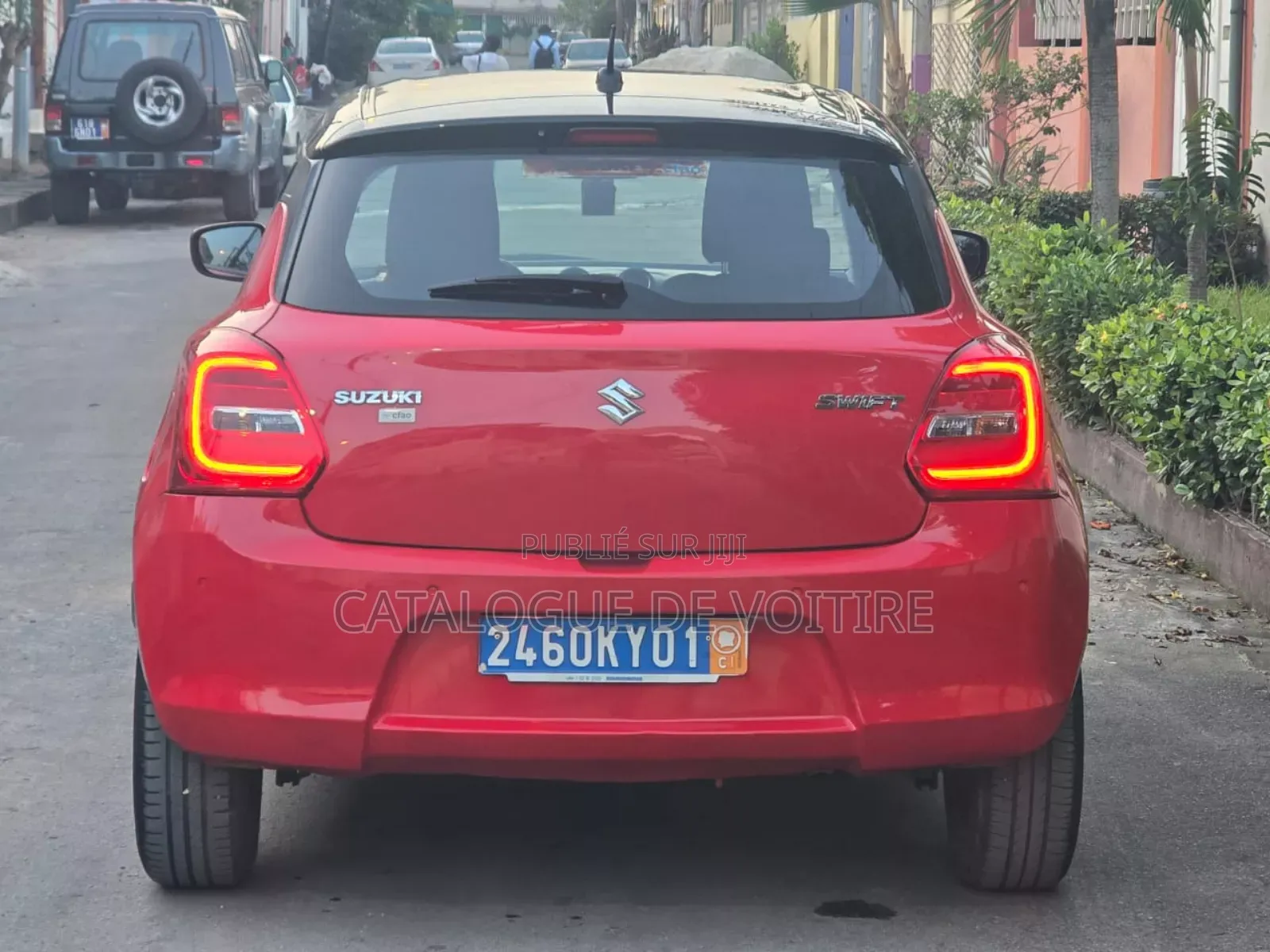 Suzuki Swift 2022 Bordeaux