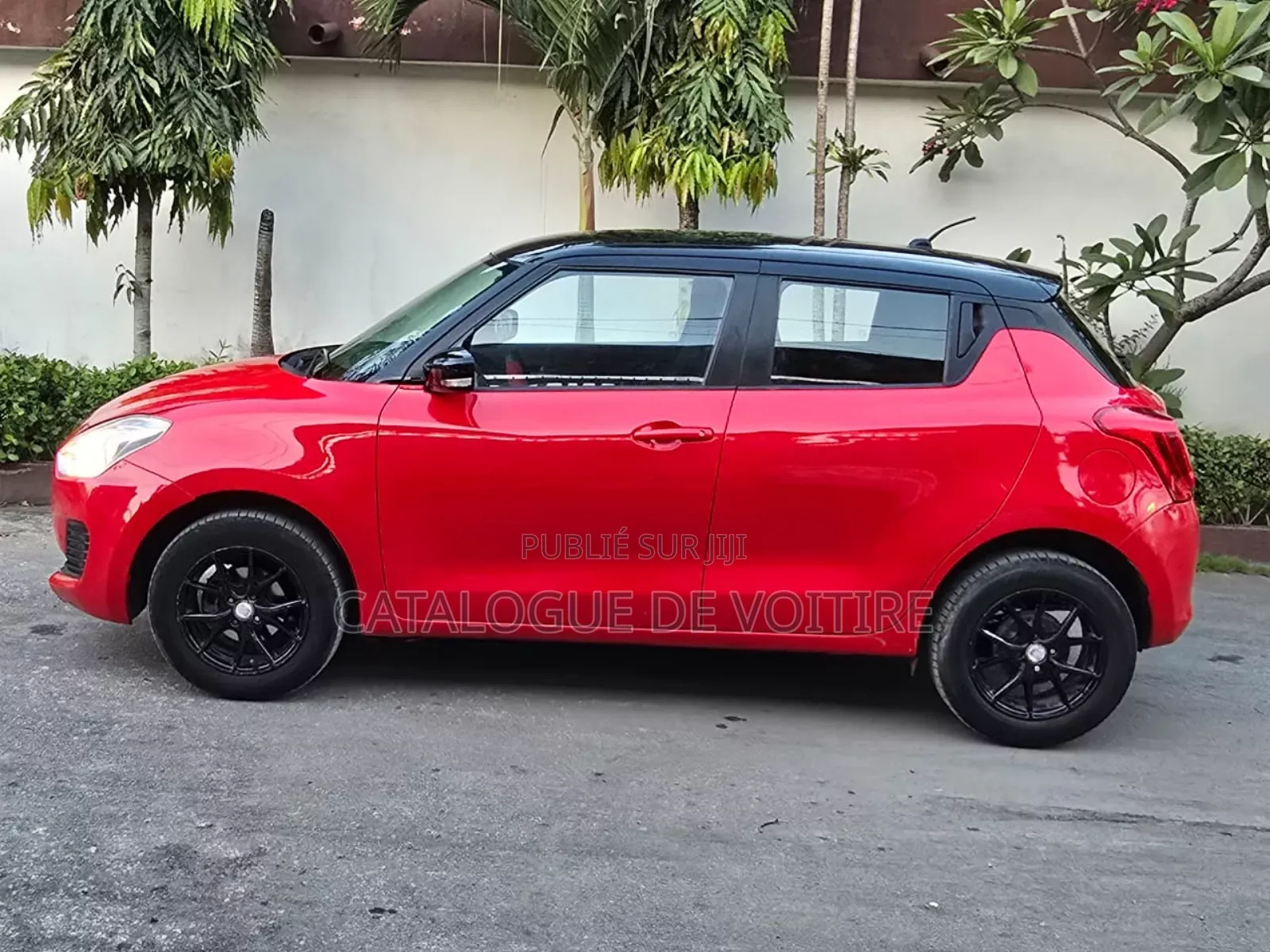 Suzuki Swift 2022 Bordeaux