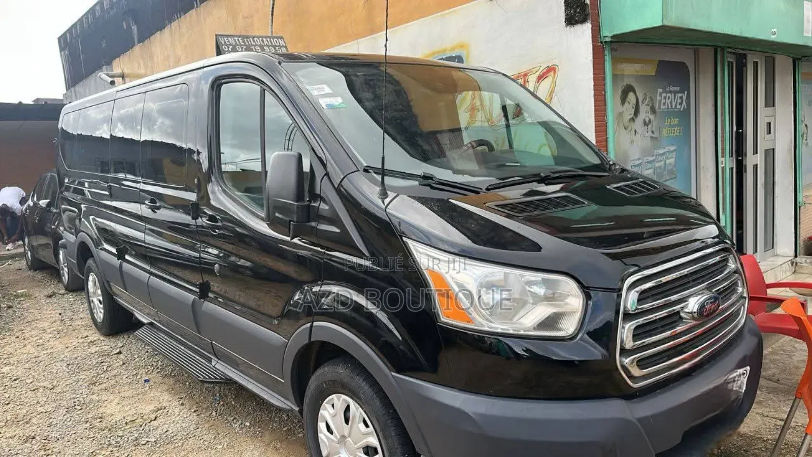 Ford Transit-350 2023 Noir