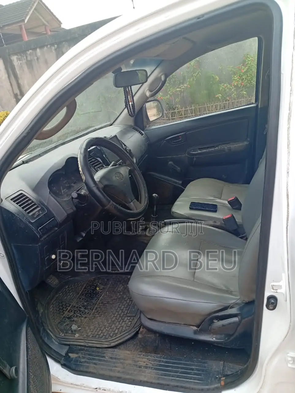 Toyota Hilux SR 4x4 2015 Blanc