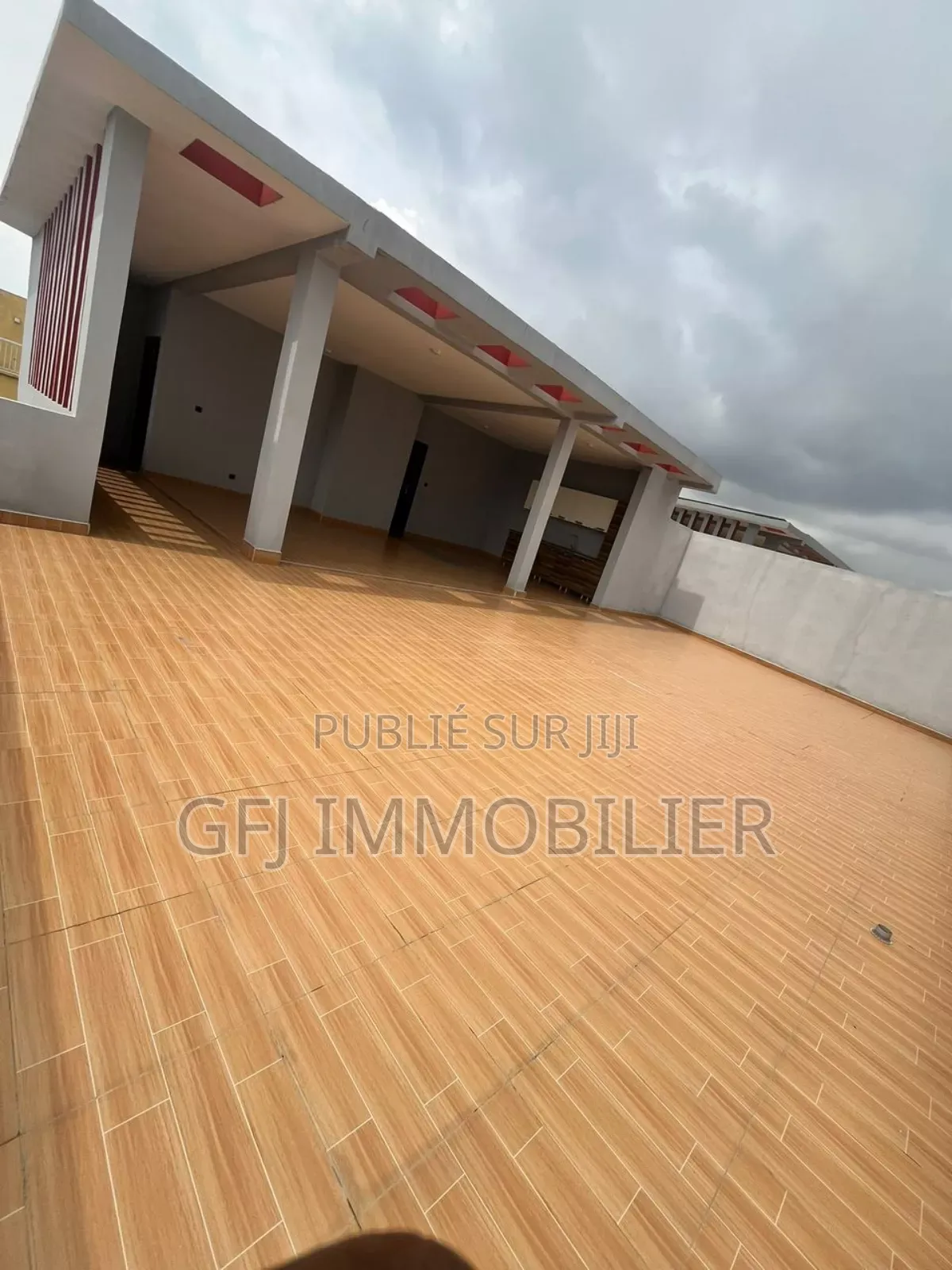5chbre Duplex dans Francis Gweh, Cocody à Vendre
