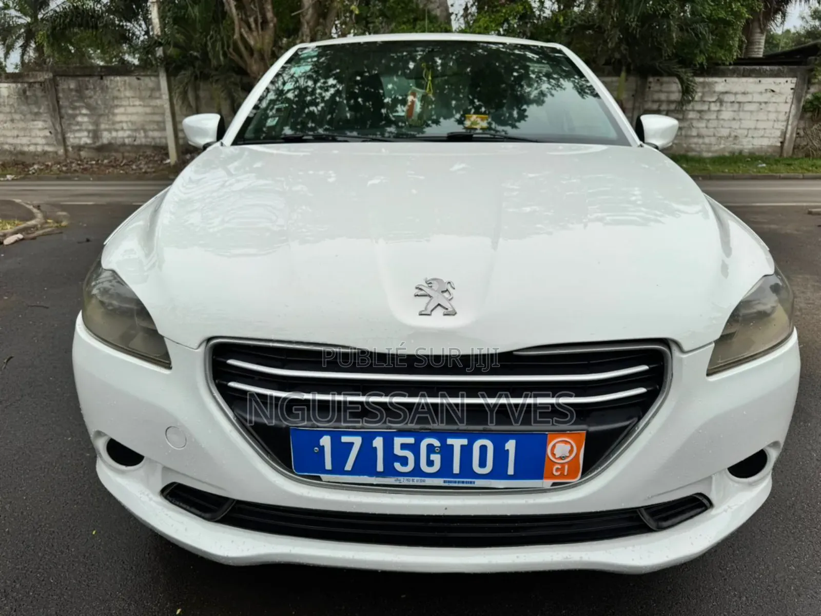 Peugeot 301 2015 Blanc
