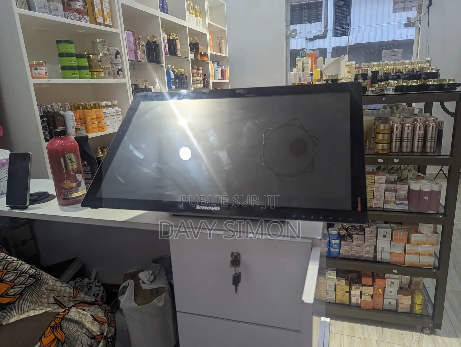 Ordinateur de bureau Lenovo ideacentre 720 6GB Intel Core i7 SSD 500GB