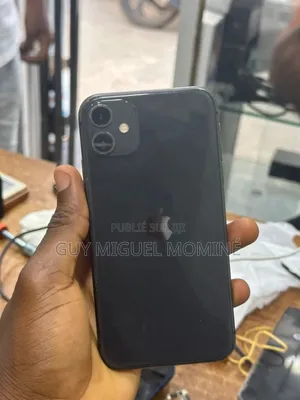 Apple iPhone 11 64 GB Autre