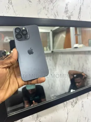 Apple iPhone 15 Pro Max 256 GB Noir