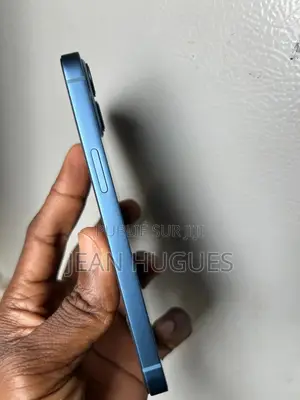 Apple iPhone 13 128 GB Bleu