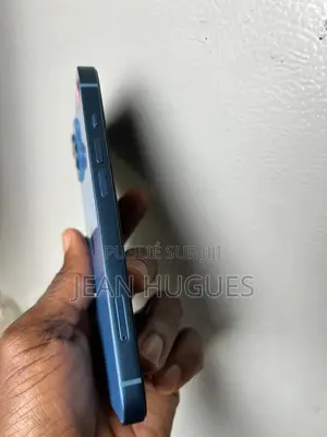 Apple iPhone 13 128 GB Bleu