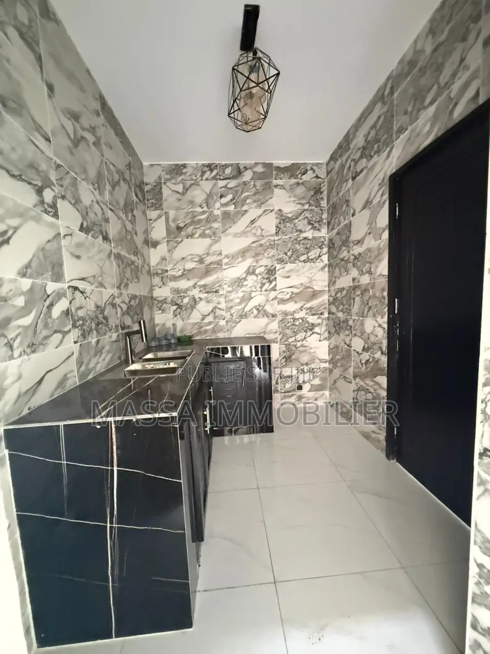 4chbre Villa dans Massa Immobilier, Cocody à Vendre