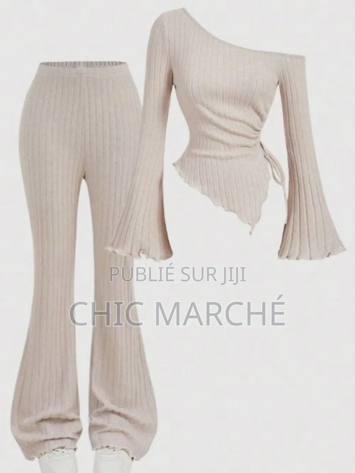 Ensemble Femme Chic en Maille – Haut Asymétrique Pantalon Évasé