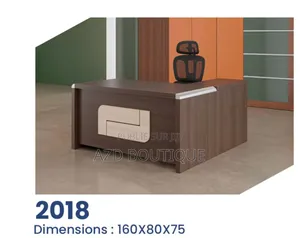 Bureau Professionnel Moderne Avec Retour