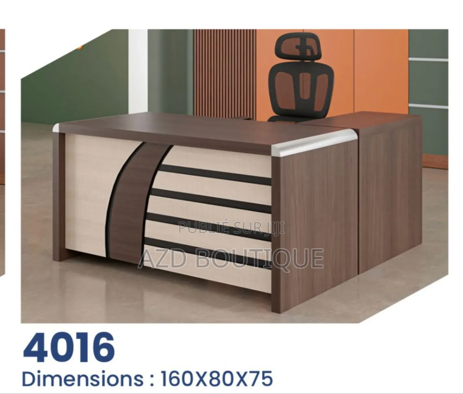 Bureau Professionnel Moderne Avec Retour