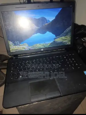 Ordinateur portable HP 250 G2 4GB Intel Pentium HDD 500GB