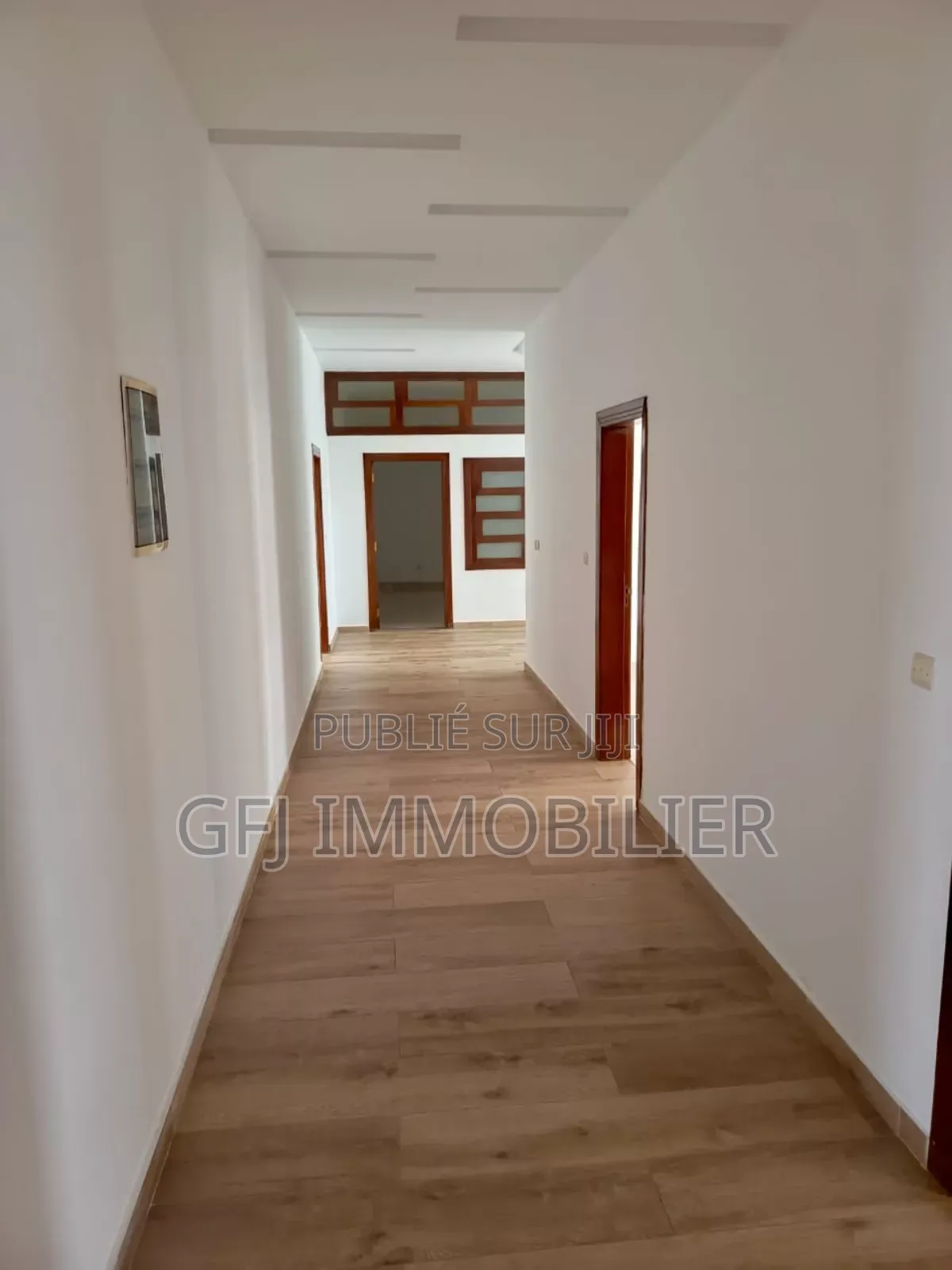 5chbre Duplex dans Francis Gweh, Cocody à Vendre
