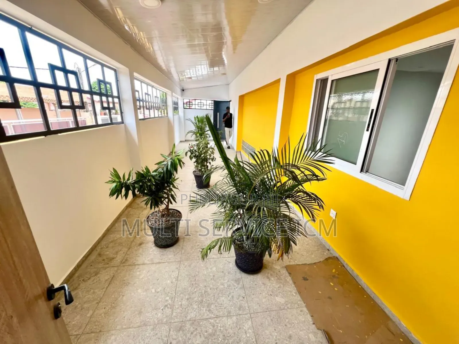 Meublé 5chbre Duplex dans Ismaël Coulibaly, Cocody à Vendre