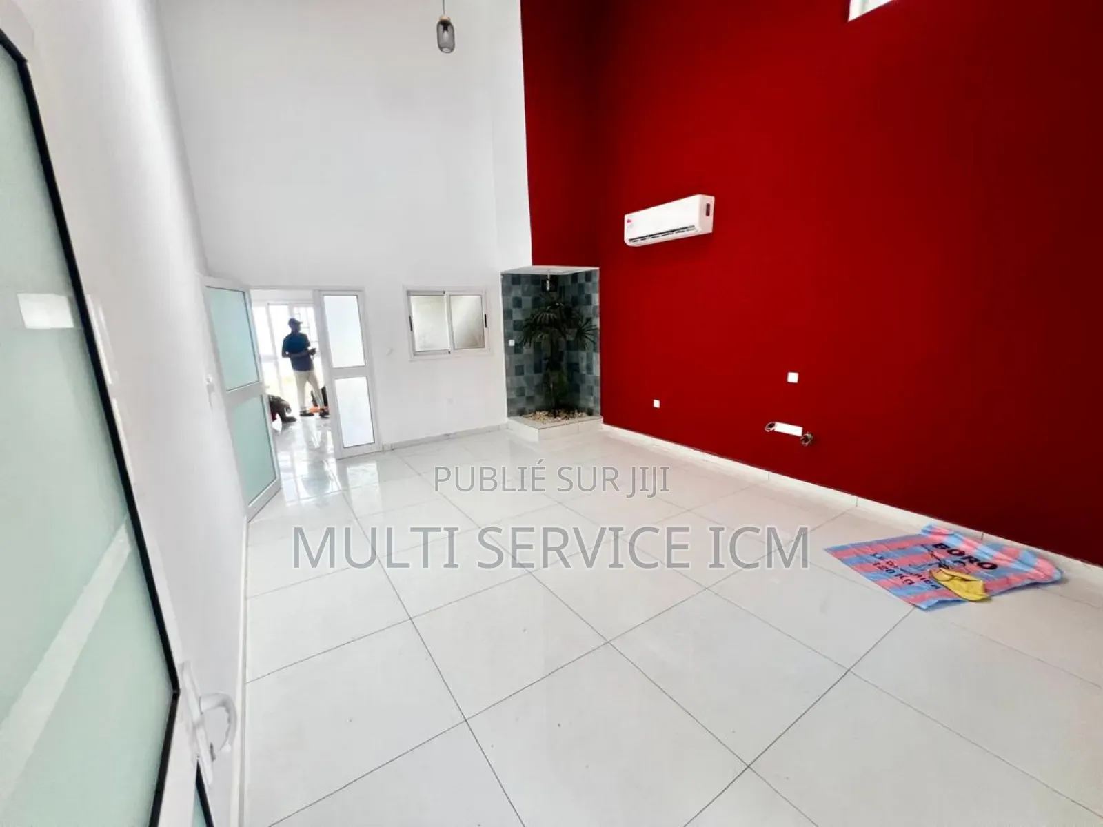 Meublé 5chbre Duplex dans Ismaël Coulibaly, Cocody à Vendre