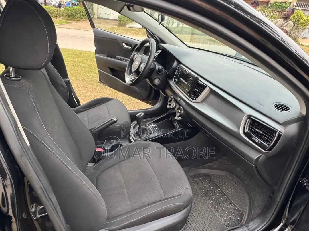 Kia Rio 2020 Noir