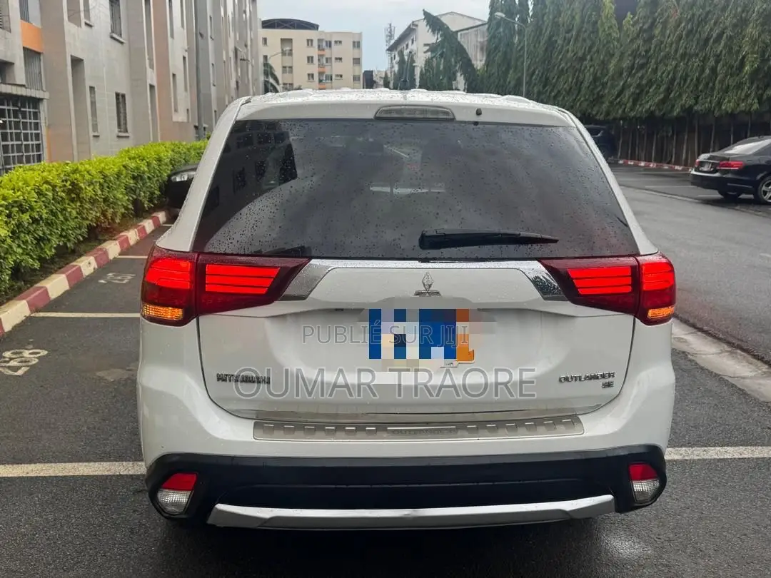 Mitsubishi Outlander 2017 Blanc