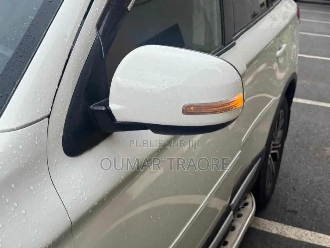 Mitsubishi Outlander 2017 Blanc