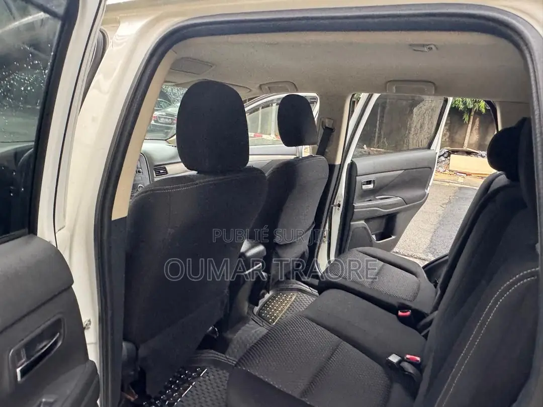 Mitsubishi Outlander 2017 Blanc