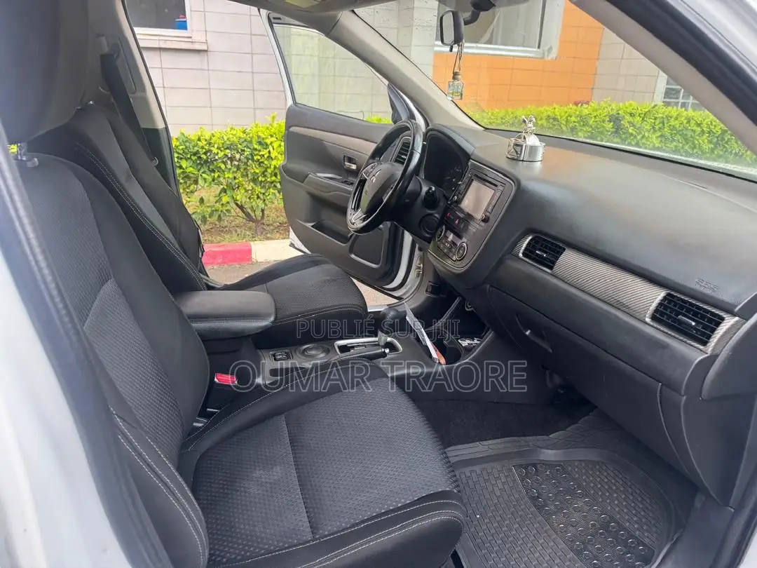Mitsubishi Outlander 2017 Blanc