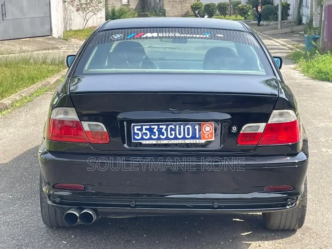 BMW 318i 2002 Noir