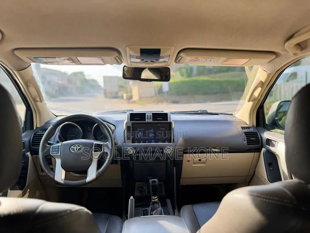 Toyota Land Cruiser Prado 2018 Noir