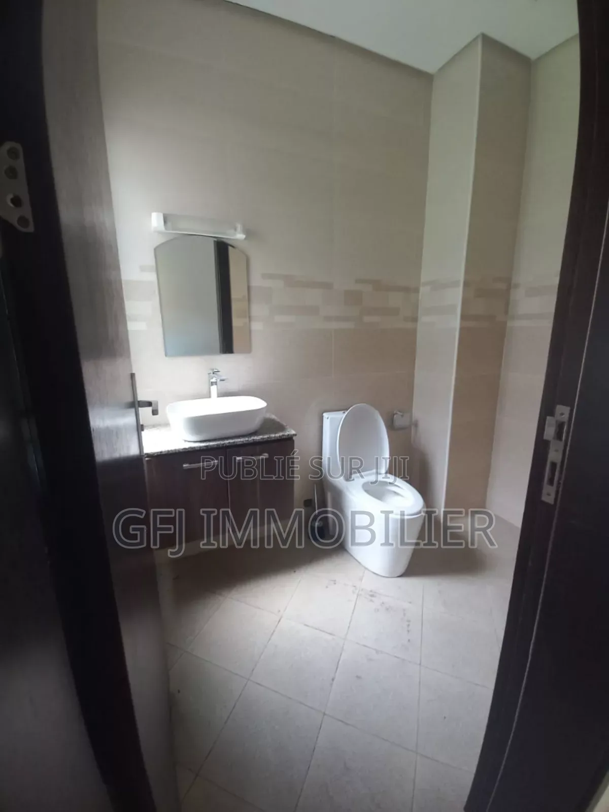 5chbre Duplex dans Francis Gweh, Cocody à Vendre