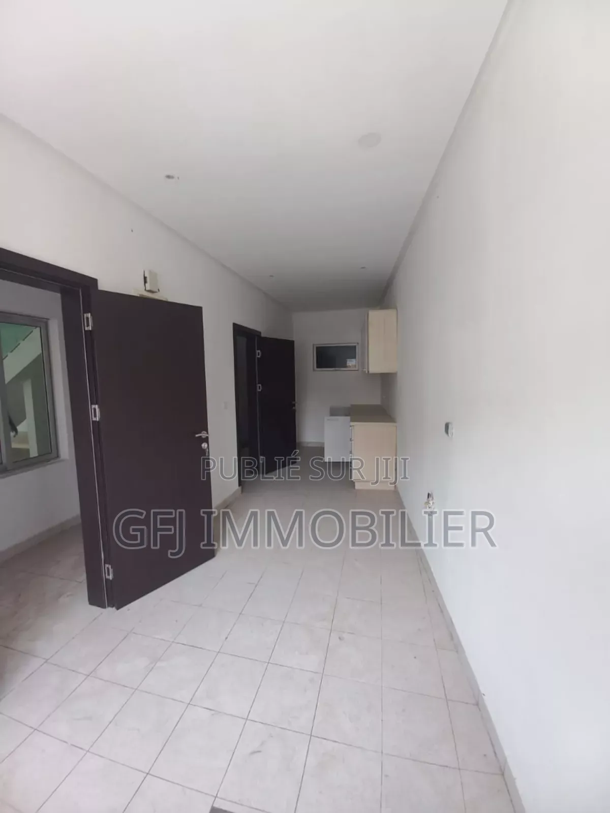 5chbre Duplex dans Francis Gweh, Cocody à Vendre