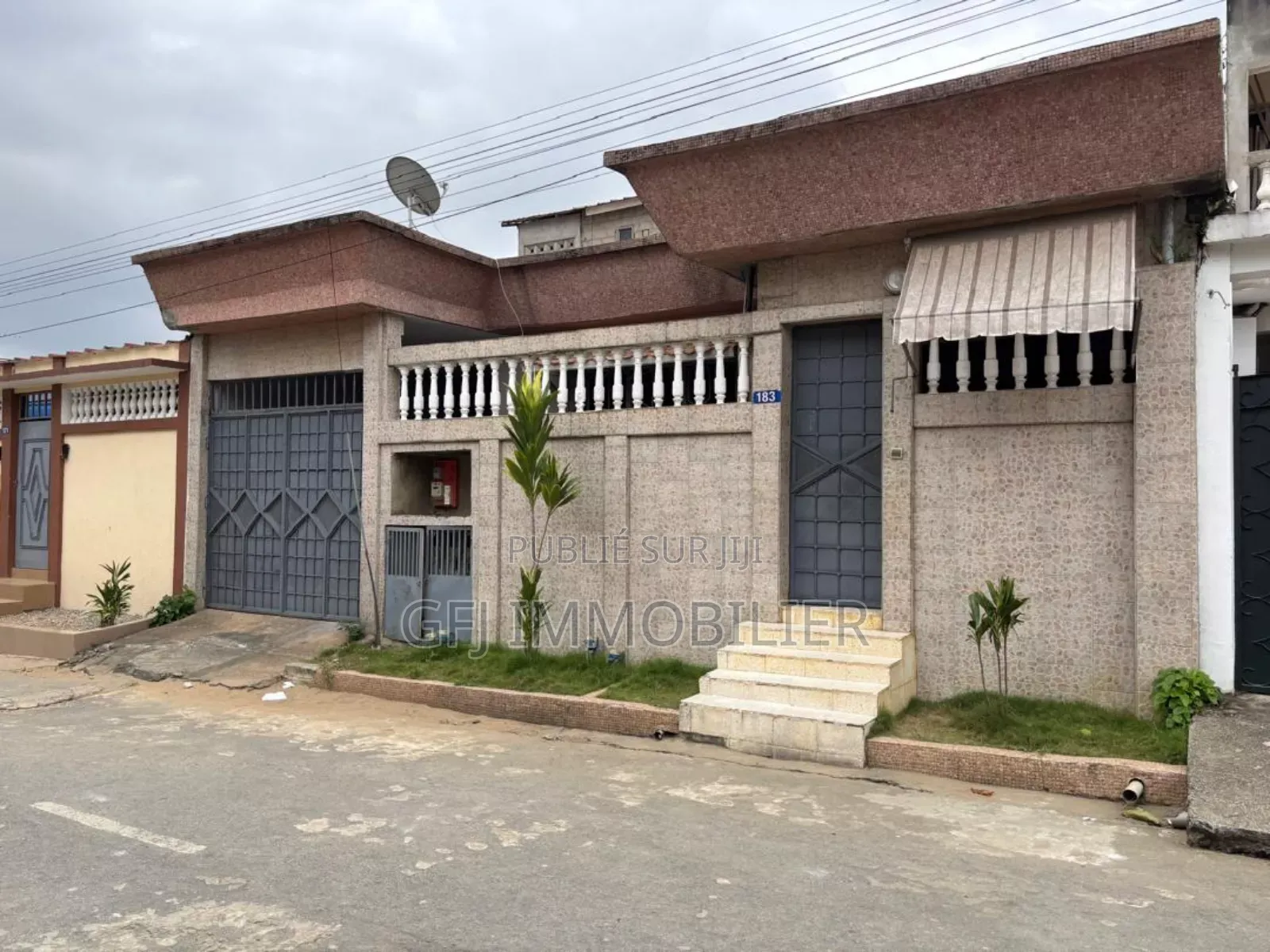 4chbre Duplex dans Francis Gweh, Cocody à Vendre
