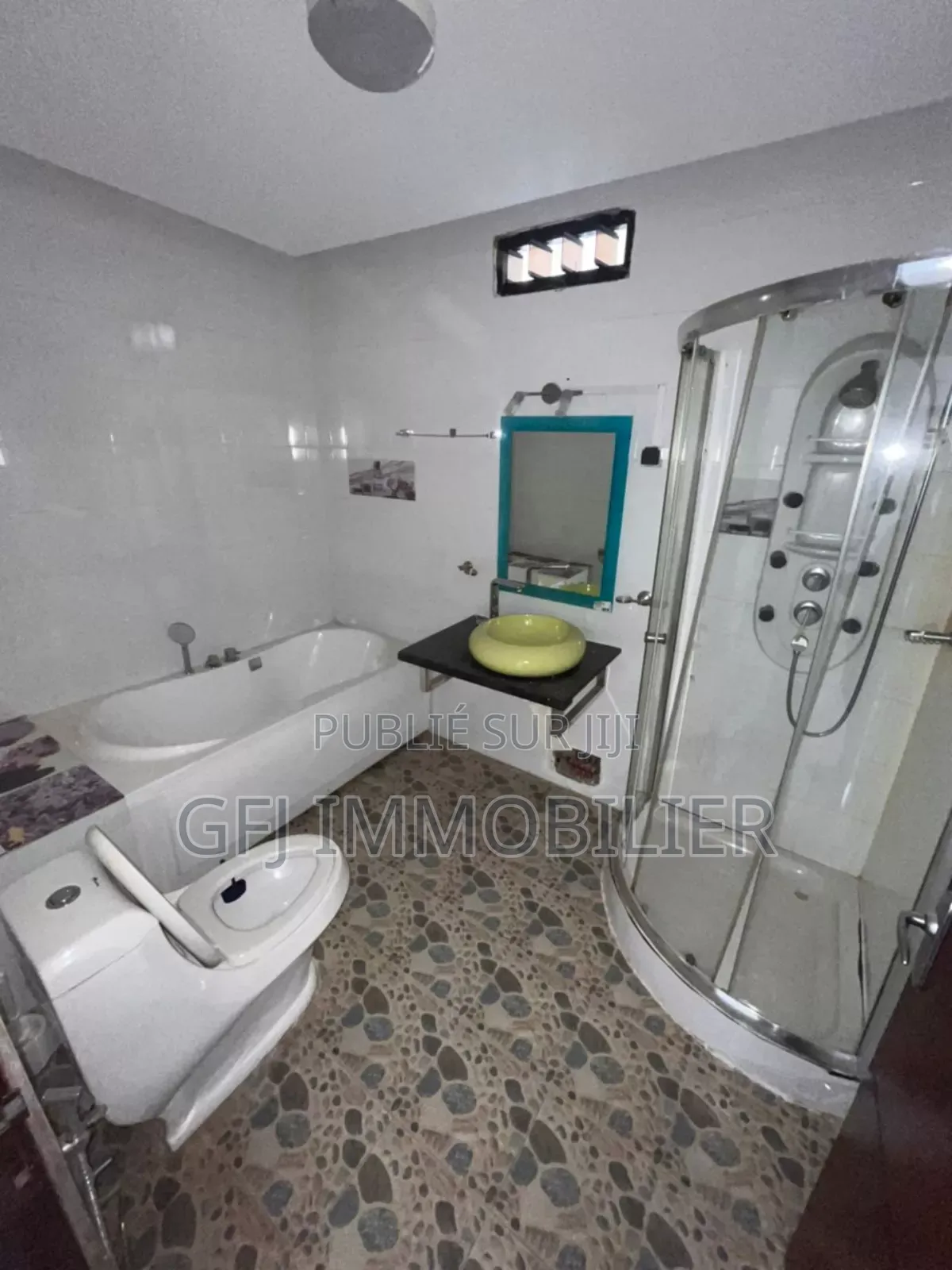 4chbre Duplex dans Francis Gweh, Cocody à Vendre