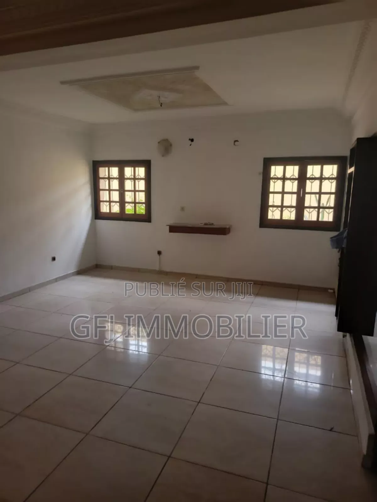 6chbre Duplex dans Francis Gweh, Cocody à Vendre
