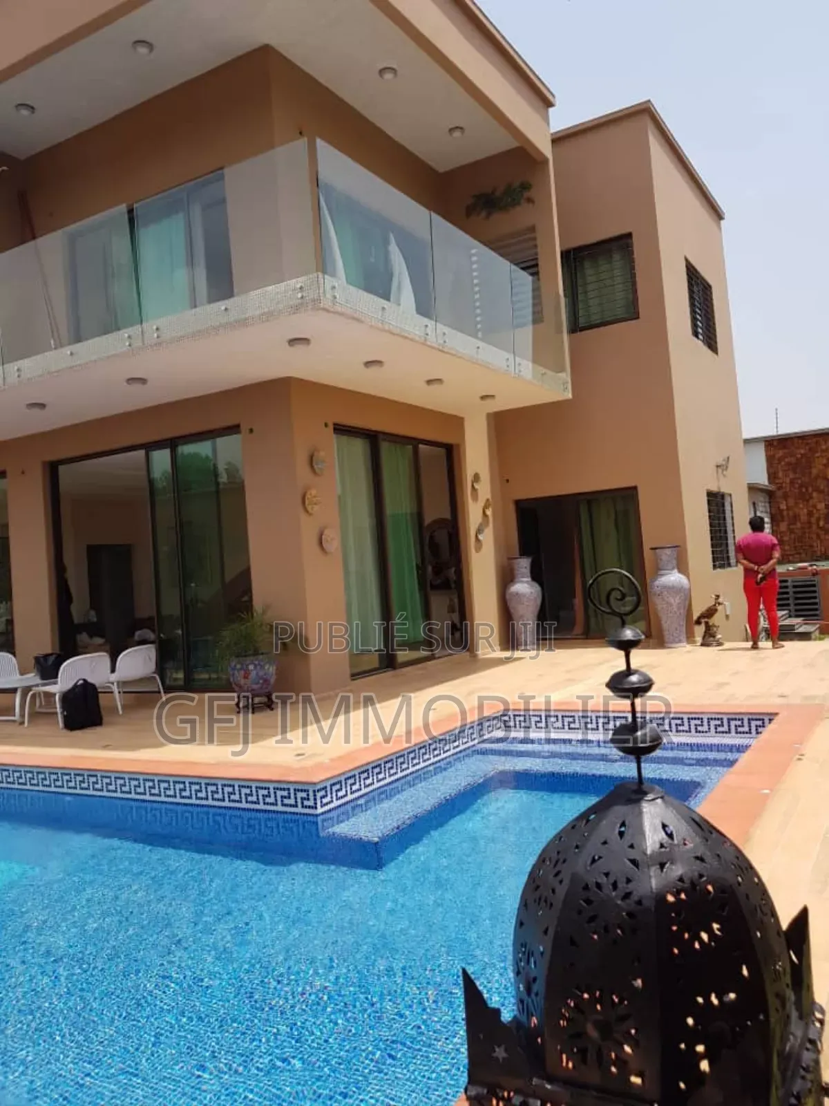 8chbre Duplex dans Francis Gweh, Cocody à Vendre